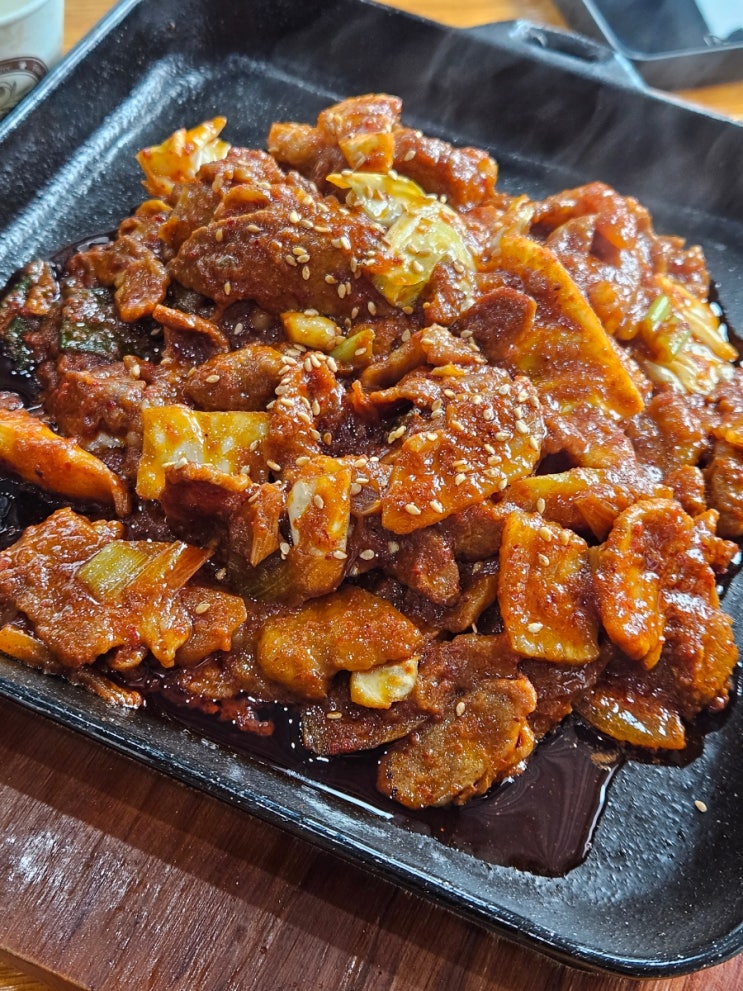  매탄동) 수원 삼성전자 정문 인근 한식뷔페 맛집 "아론이네 집밥"