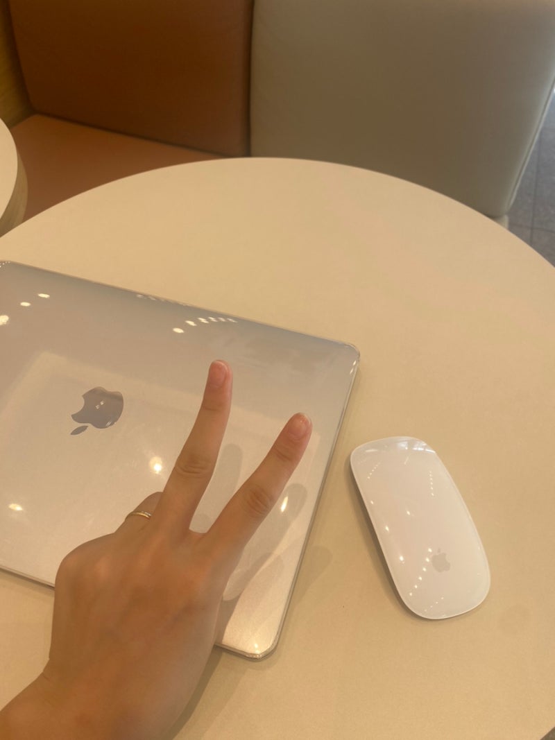 애플 맥북 에어 M1칩 13 16GB 512GB SSD 구매 후기 / 일러스트 포토샵 프리미어프로 사용 /apple macboo....