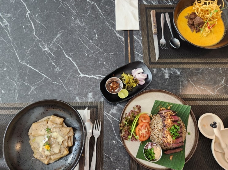  치앙마이 SOMM WINE&DINE 올드타운 파인다이닝 (키리호텔1층 맛집)