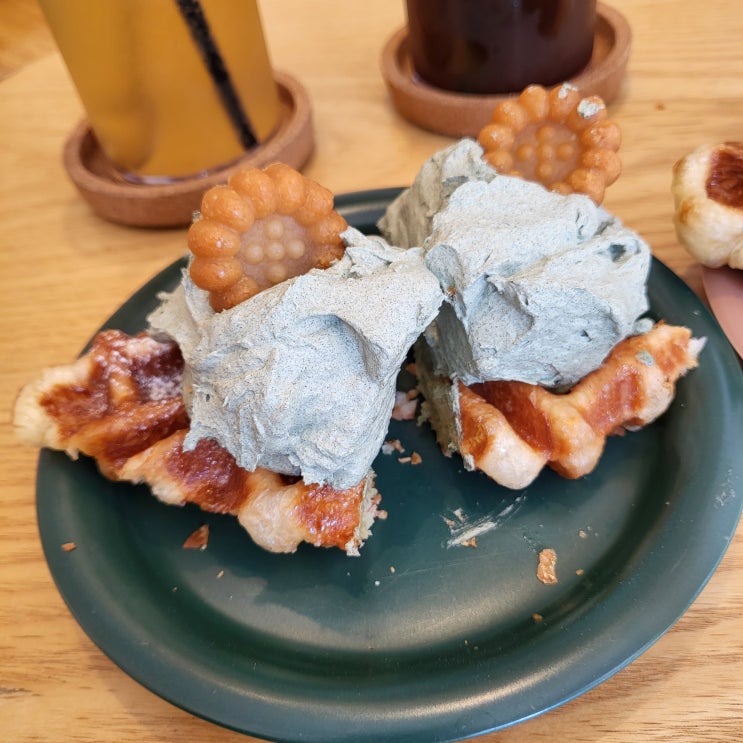  평택 소사벌카페 크로폴맛집 카페정스 꾸덕함이살아있는 최애맛집