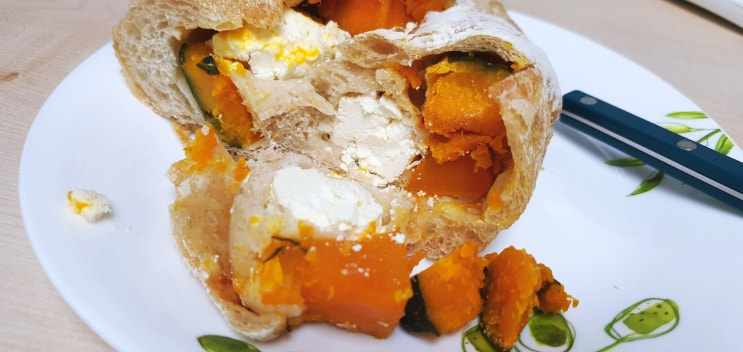  [마곡,발산 빵집 추천] 베이커리 룬 줄서서 먹는 천연발효종 빵 맛집 웨이팅 후기