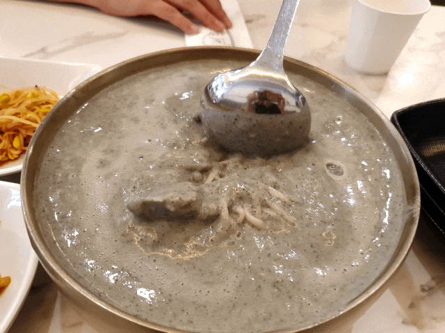  장안동 돈까스 맛집 행복한식탁 검은콩국수도 강추