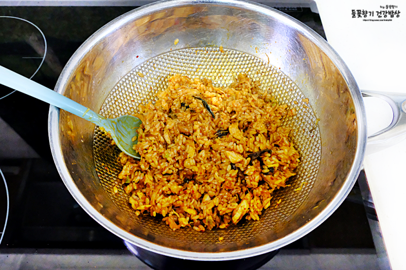 남은 치킨볶음밥 만드는 법 레시피 양념치킨 남은 치킨 요리 : 네이버 블로그