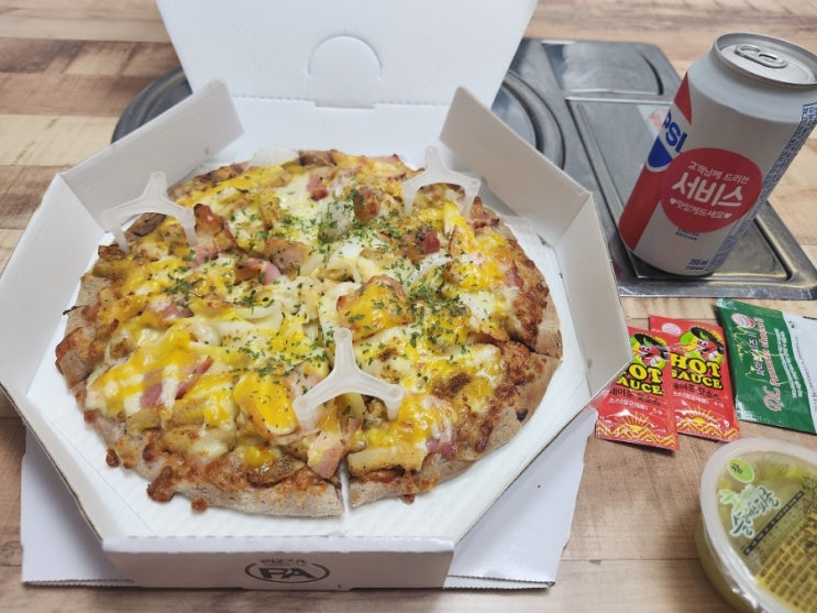 만수동피자맛집 피자어셈블 남동구점! 테이크 아웃 전문점이고 푸짐한 토핑을 자랑하며 흑미 도우를 사용하여 건강하다! 만수동피자맛집 피자어셈블 남동구점! 테이크 아웃 전문점이고 푸짐한 토핑을 자랑하며 흑미 도우를 사용하여 건강하다!