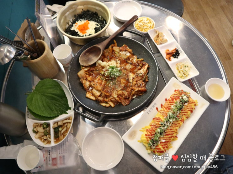  일직동맛집 삼산회관 광명역점 식당 든든한 돼지 김치구이