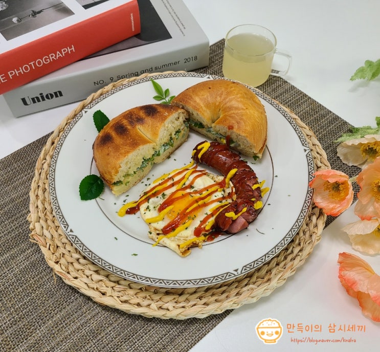 간단한 브런치 메뉴 발뮤다 토스터기로 대파크림치즈 만들기 베이글 맛있게 먹는 법 간단한 브런치 메뉴 발뮤다 토스터기로 대파크림치즈 만들기 베이글 맛있게 먹는 법