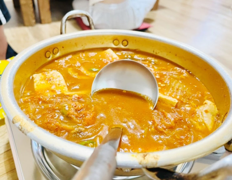  가성비가 좋은 단구동 현지인 맛집 “김치뽀그리찜”
