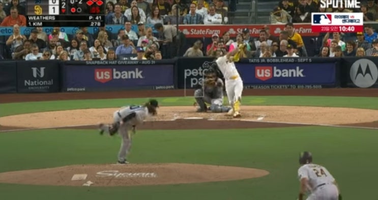 [<b>김하성</b>] MLB 데뷔 첫 만루홈런(시즌 17호), 통산 300안타