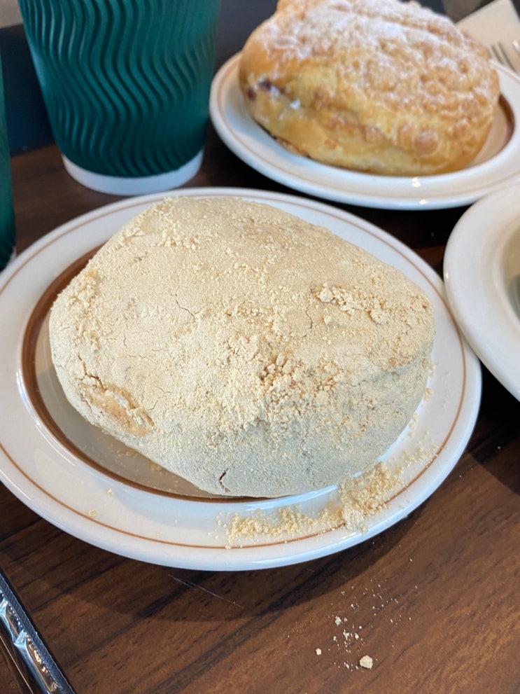 강릉 빵다방 유명한 인절미빵 후기