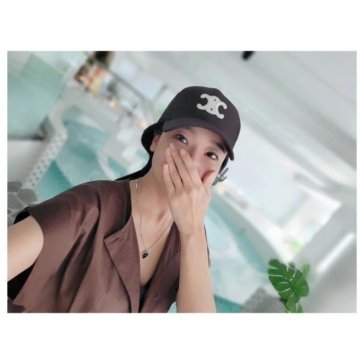 소유진 연예인 볼캡 셀린느 여자 모자 트리옹프 베이스볼 캡 정보 소유진 연예인 볼캡 셀린느 여자 모자 트리옹프 베이스볼 캡 정보