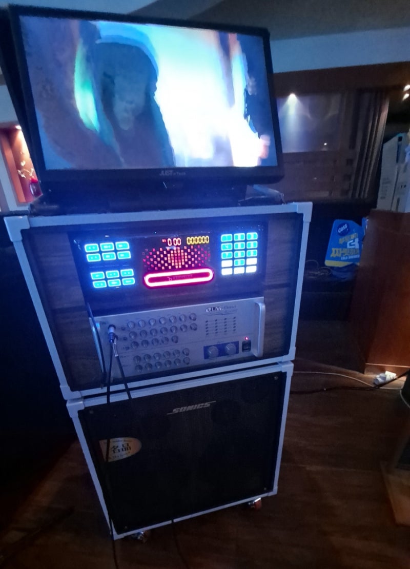 광주 남구 방림동 노래방 기계 반주기 고장 전남 순창 음향기기 전자악기 디지털 피아노 신디사이저 믹서 키보드 올겐 드럼 플루트 색소폰  pcb 기판 출장 수리 전파사 전문점 : 네이버 블로그