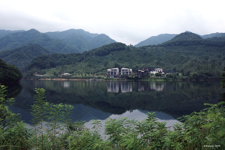 포천 청계호수, 저수지 둘레길 산책, 하늘과 바람의 호수 펜션