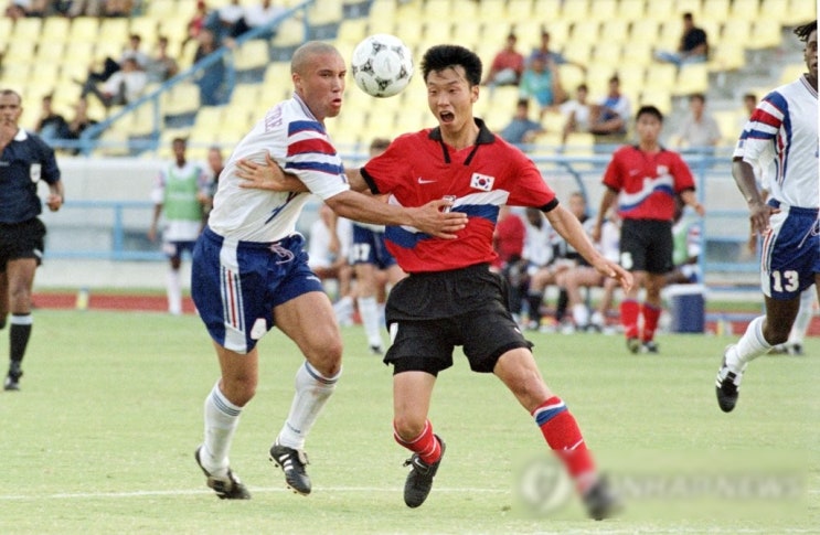 <b>앙리</b>, 트레제게, 쿠칭 참사 [1997 FIFA 세계청소년<b>축구</b>선수권... 