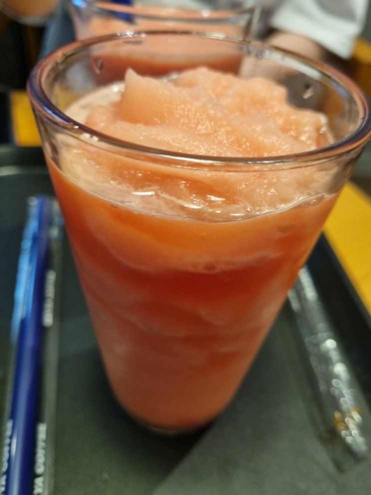  거제 이디야커피 중곡점 후기, 토마토쥬스 디저트 맛집