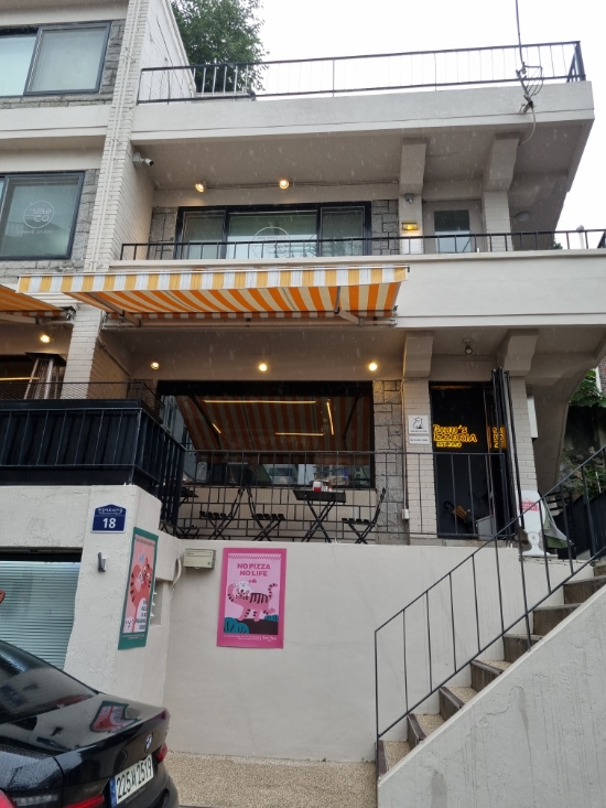  [서울 용산구] 삼각지 가서 피자먹고싶은데 '범스피자' 왜 안가용