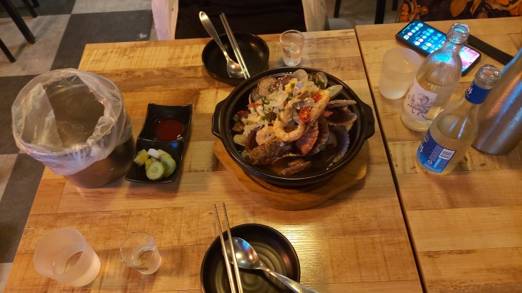  모란 "은밀한 부엌"