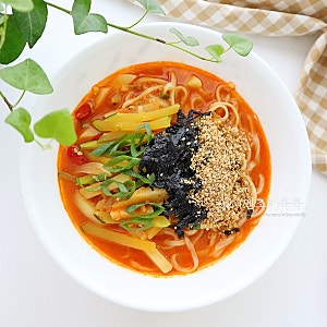 얼큰 장칼국수 끓이는법 백종원 얼큰이 칼국수 레시피 된장고추장 칼국수 요리(f.칼국수 재....