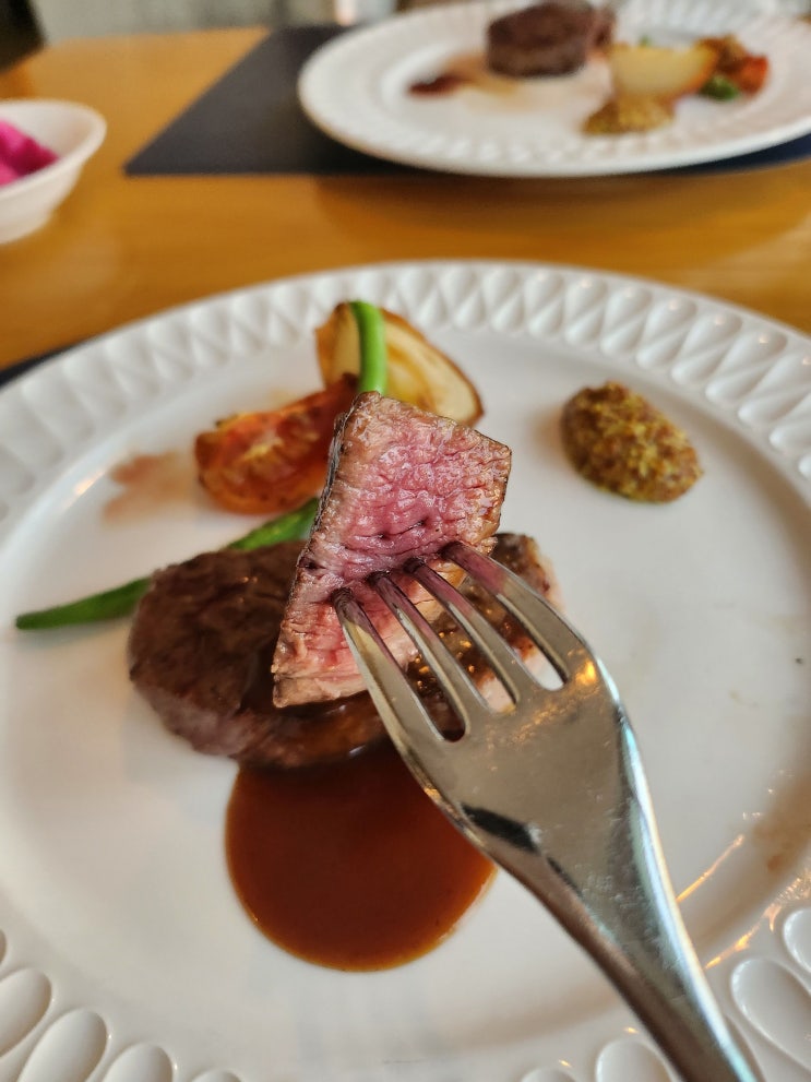  반포 맛집 한강뷰 이솔라 레스토랑 스페셜 코스 후기와 멤버십 할인 정보