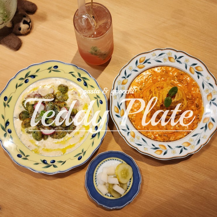  테디베어로 귀여움 가득한 수원특별시 행리단길 신상 뇨끼 맛집 테디플레이트(파스타 혼밥 가능)