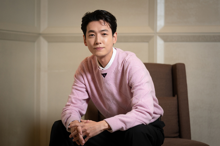 <b>정경호</b> 노무사 노무진 주연 정보 출연진 줄거리 임순례 <b>감독</b> 첫... 