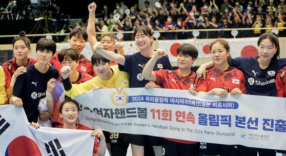 <b>핸드볼</b> 국가<b>대표팀</b>, 한일전에서 승리하며 11회 연속 <b>올림픽</b>... 