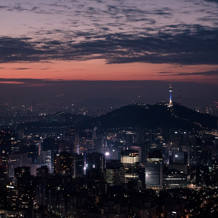 유럽, 미국에 이어 중국에서도 들리기 시작하는 '상업용 부동산' 경고음  (feat. 이창용 한은 총재의 최근 주택 구매자에 대한 충고)