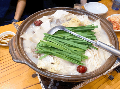  수원 행궁동 한식 예전각 설렁탕에서 푸짐한 모듬수육!