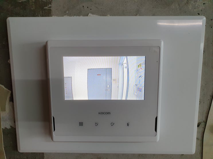  광진구 구의동 현대프라임아파트 코콤 비디오폰 KCV-S701, 베스틴 도어락 IDL-300 설치 후기