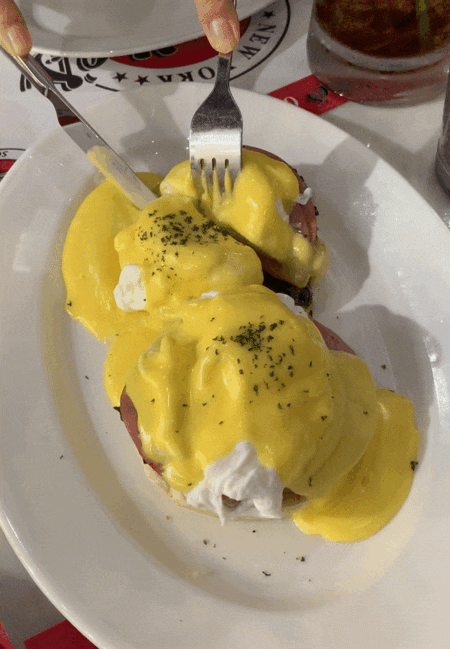  베트남 호치민 신상 맛집 <에디스 Eddie's> 뉴욕식 수제버거와 브런치가 맛있는 곳!