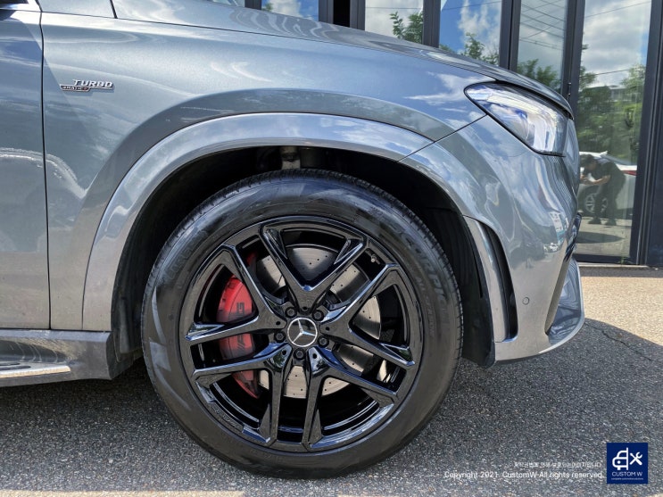  벤츠 GLE53 AMG 휠수리 후 블랙유광 휠도색