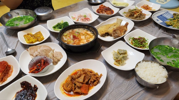  진주 상봉동 한식 16첩 반찬을 만원으로해결 다인밥상