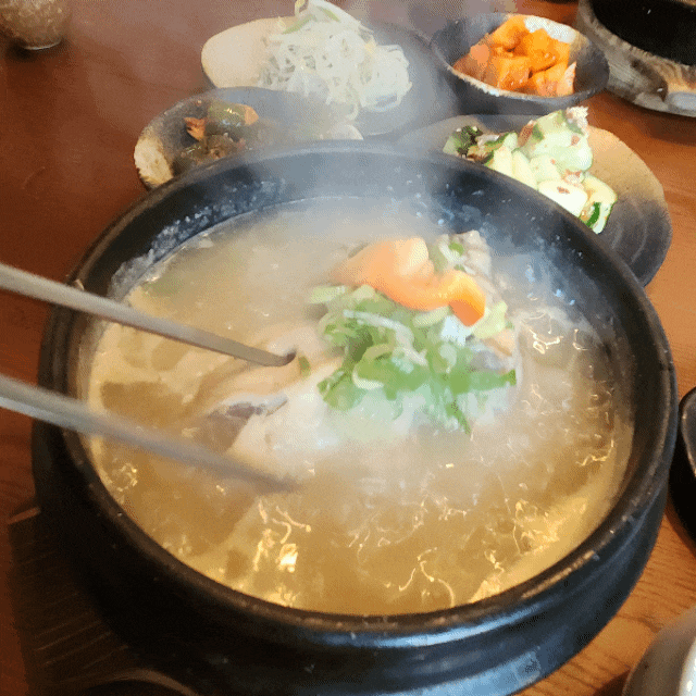  마산삼계탕 마산초복삼계탕 먹기좋은<백제령>
