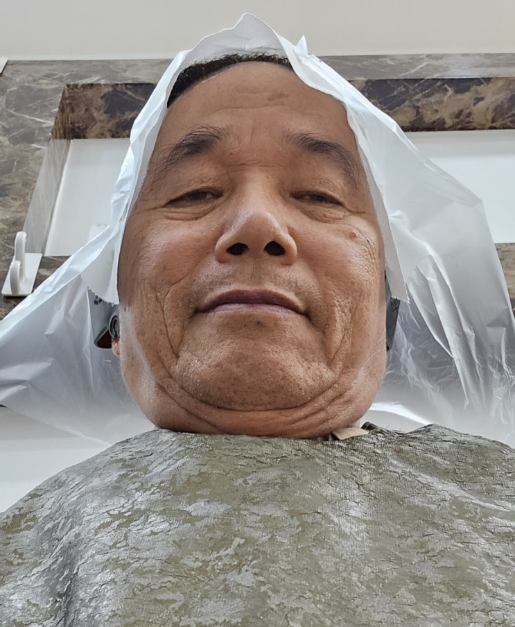  의정부에서 이발하고 종로에서 핵오염수 집회에 참석했다.