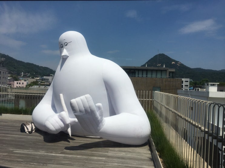  2023년 문도 멘도 판타스틱 시티 전시회