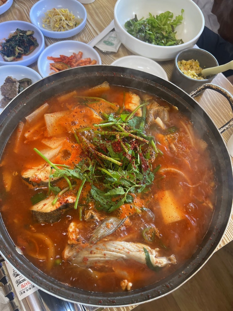  [ 원조먹거리식당 ] 연안부두 - 연안부두 현지인 맛집