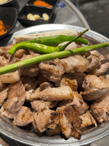  고잔동삼겹살 맛집 '제주삼육돈' 오름세트 흑돼지 더덕무침까지 존맛