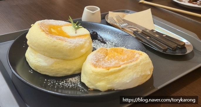  8.24[일산/정발산] 일산 롯데백화점에 있는 수플레 팬케이크맛집_젠젠스퀘어