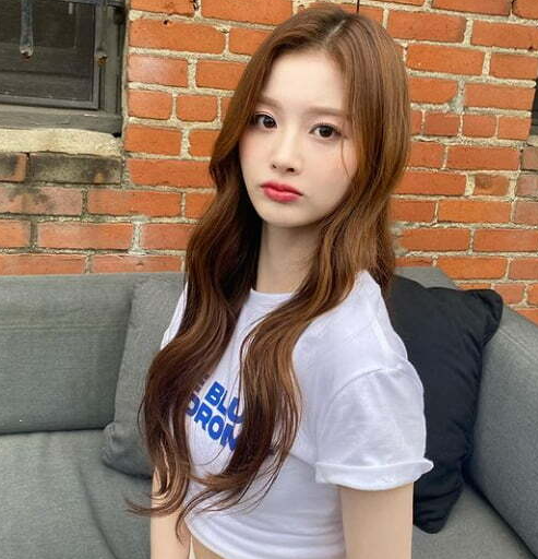 엔믹스 설윤 배경화면 레전드 비율 다리 치아 갤러리 mbti