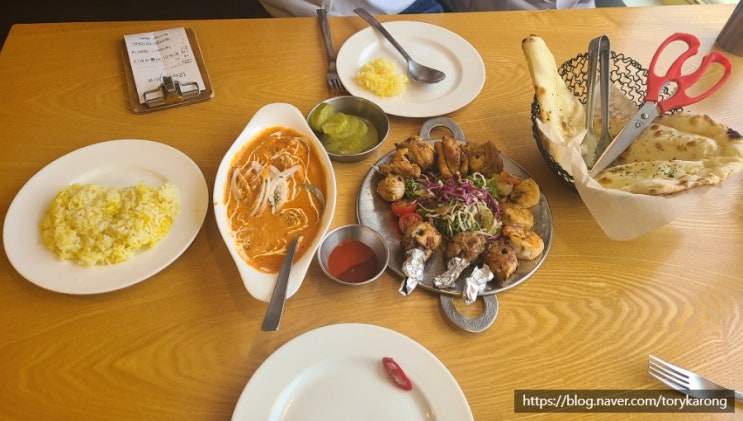  [숙대] 세트로 즐기기 좋은 인도커리 맛집_베나레스 숙대점