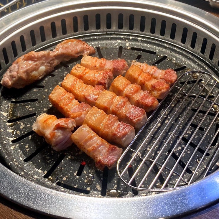 [전포 맛집] 고기 구워주는 신상 고깃집 ‘모티’