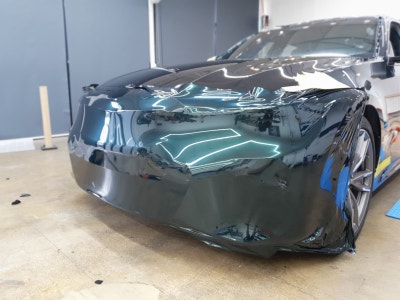 시흥 신현로38번길 / 전체 랩핑 / 택랩 글라스 그린 블랙 실크 / BMW / 3시리즈 (G20)