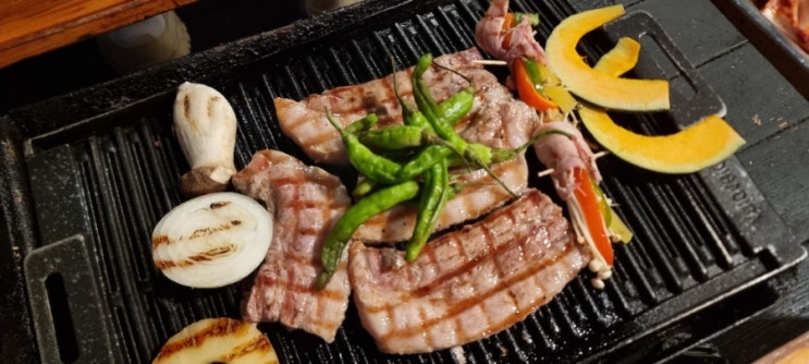  서울 올라오신 엄마랑 애견동반 중랑구 노원구 음식점 고기먹어요 캠프 그릴