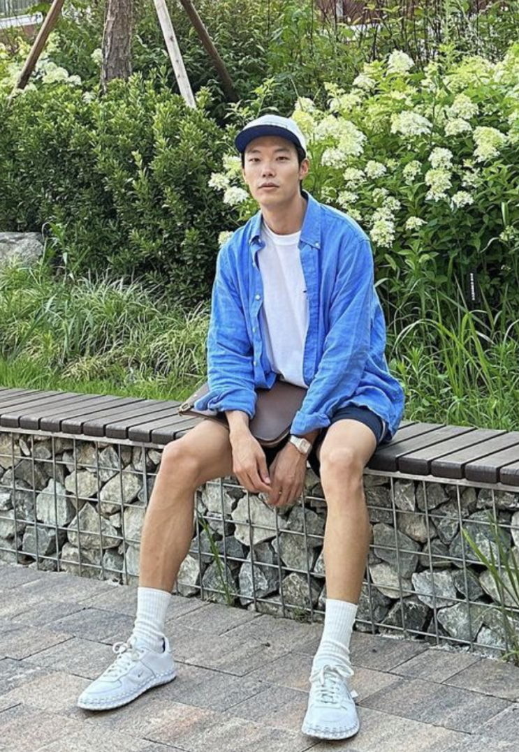  류준열 옷 패션 코디, 그 무엇이 그를 돋보이게 하는가? (ft:가방)