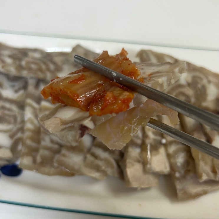  안주로 딱좋은 국내산 흑산도 홍어, 맛좋은흑산홍어