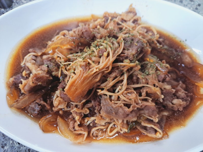 오뚜기 과일담은 돼지갈비 양념으로 간단하게 우삼겹 뚝배기 불고기 만들기, 우삼겹 뚝불 레....