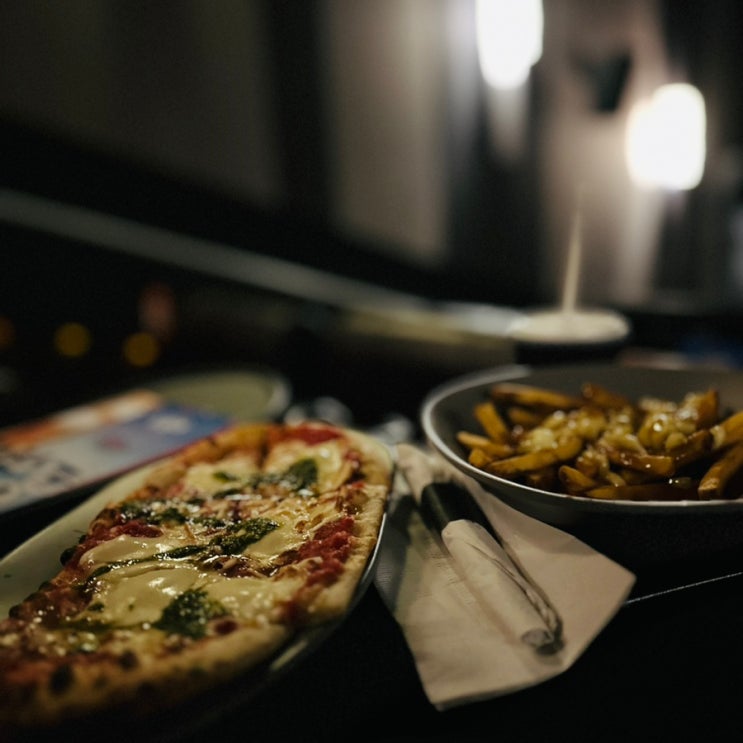  캐나다생활, 캐나다 영화관 Cineplex Vip (+Full Recliner 좌석)