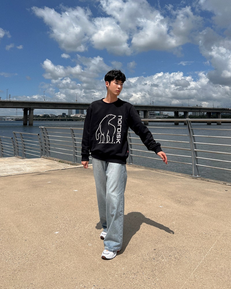 노르디스크 남자 블랙 맨투맨 코디 준비하시죠 : 네이버 블로그