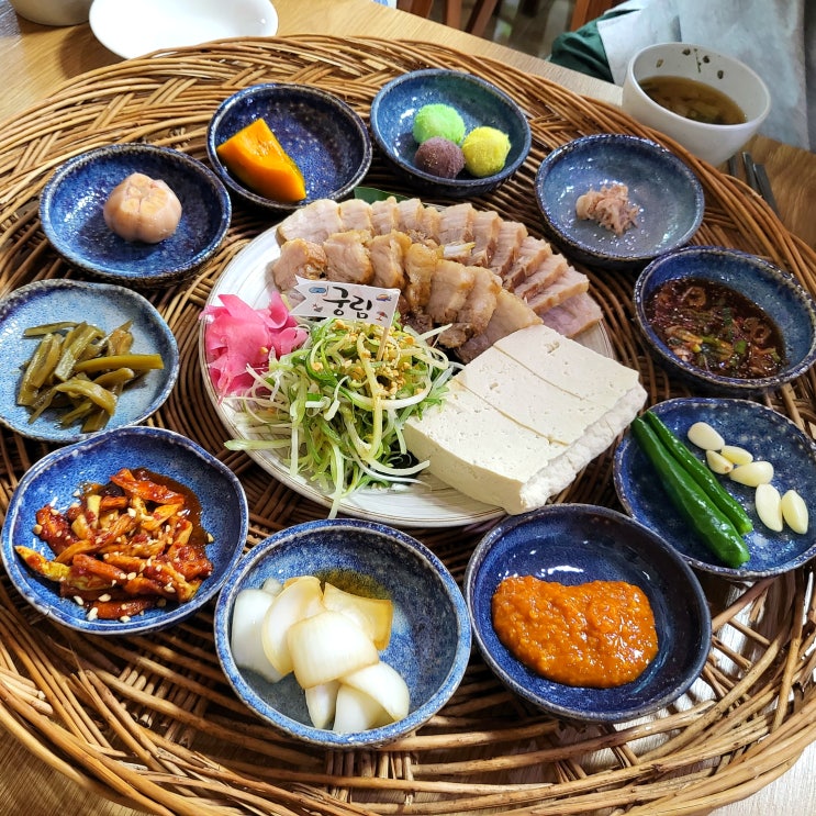 경주 불국사 근처 칼국수 보쌈 맛집 "궁림바지락칼국수"