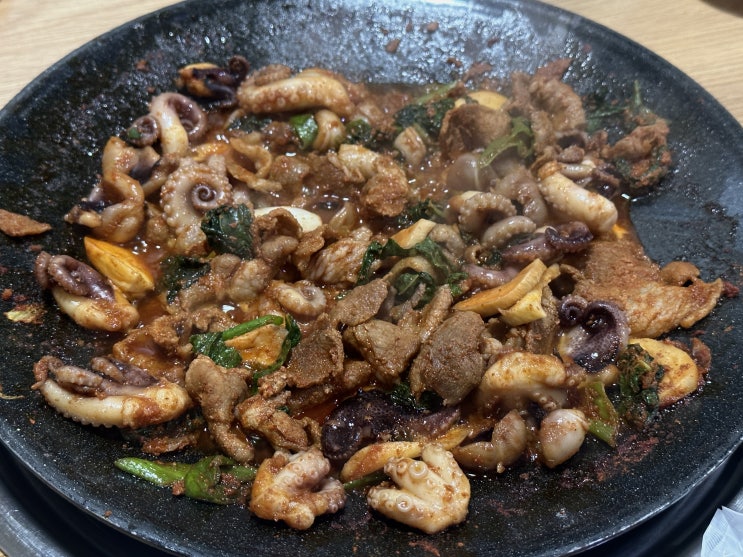  맛있게 매운 용두동 쭈꾸미삼겹살 로컬 맛집 신용두동쭈꾸미