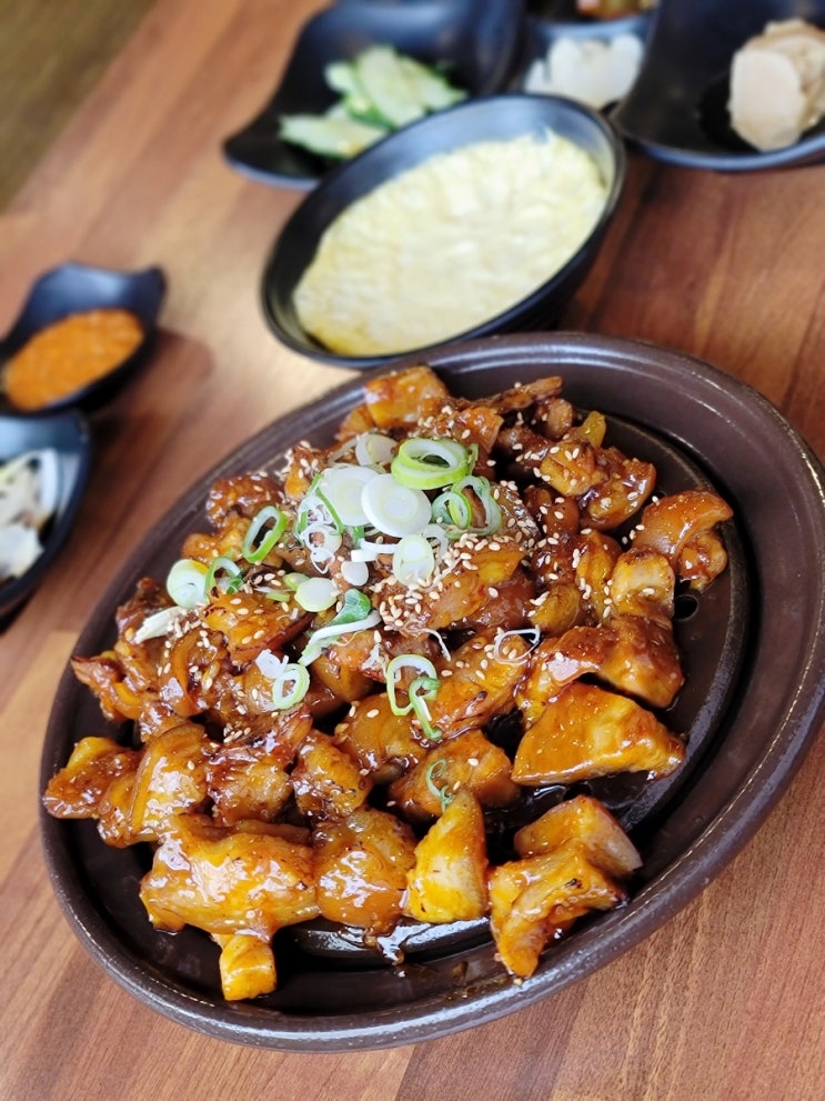  동네 현지인들한테 유명한 족발 찐 맛집, 김해 삼방동 정겨운 족발집 도니가